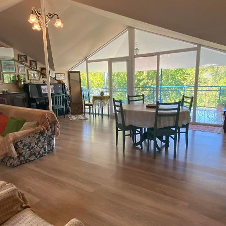 Nino'S Veranda Apartment Telavi Eksteriør bilde